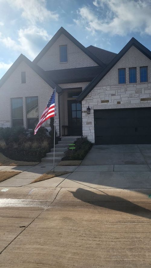 1511 Wolfgang Way, Van Alstyne, TX, 75495-2332 | Card Image