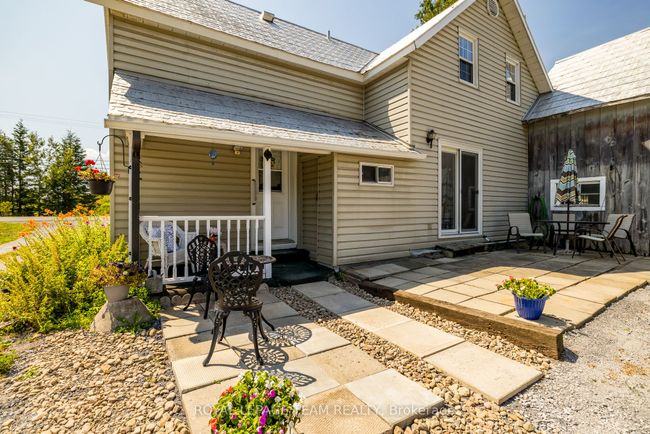 2106 Dunrobin Rd, House other with 3 bedrooms, 2 bathrooms and 8 parking in Dunrobin ON | Image 9