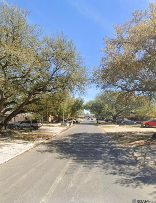 12385&12387 Shay Ave, Baton Rouge, LA, 70815 | Card Image