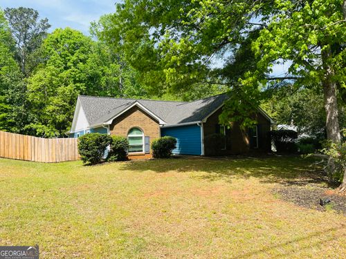 165 River Park Dr, Newnan, GA, 30265-1889 | Card Image