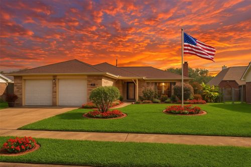 11731 Bexar Dr, La Porte, TX, 77571-9550 | Card Image