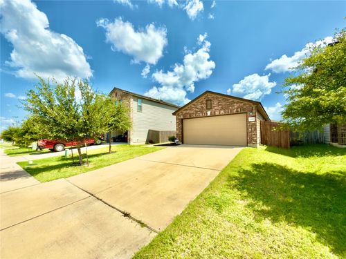 13800 Benjamin Harrison St, Manor, TX, 78653-2097 | Card Image