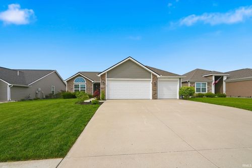 11014 Wingara Way, Roanoke, IN, 46783 | Card Image