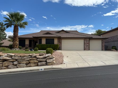601 Rolling Hills Dr, St. George, UT, 84770 | Card Image