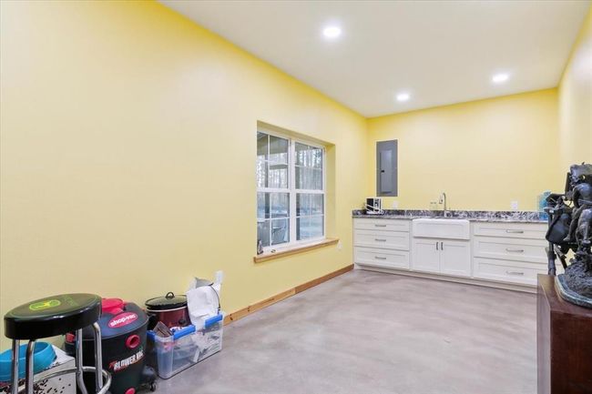 13052 Fm 1818, House other with 3 bedrooms, 2 bathrooms and null parking in Huntington TX | Image 20