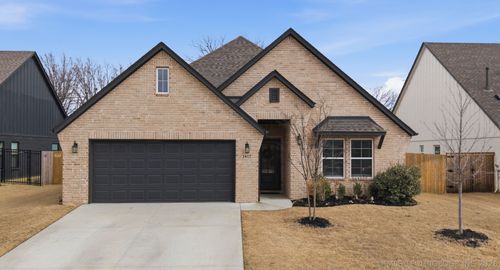 1417 N 72nd St, Broken Arrow, OK, 74014-2515 | Card Image