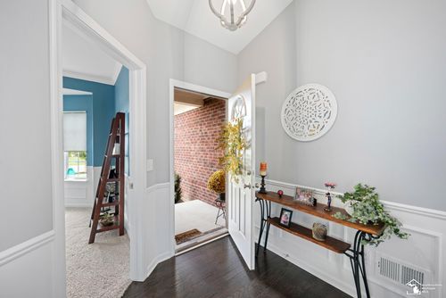 656 Elk Ridge Dr, Dundee, MI, 48131-9571 | Card Image