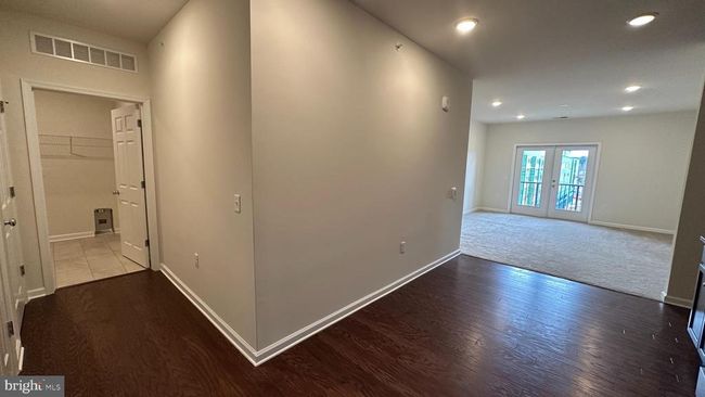 405 - 1 Culvert Dr, Condo with 2 bedrooms, 1 bathrooms and null parking in WEST WINDSOR NJ | Image 11