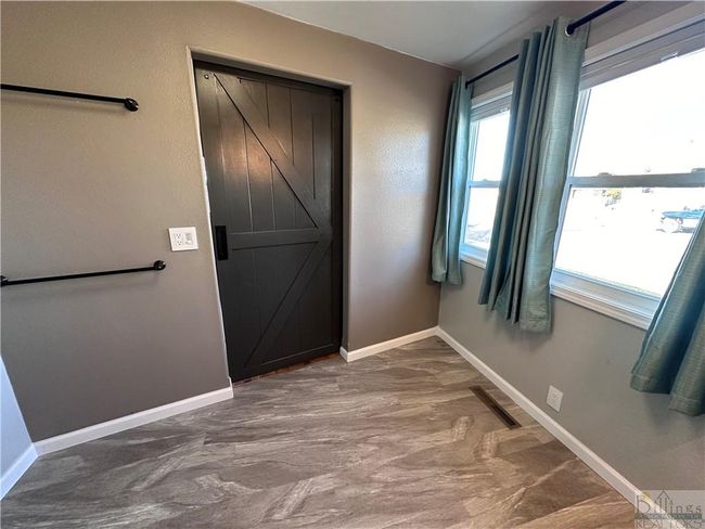 807 10 Th Ave N, House other with 3 bedrooms, 3 bathrooms and null parking in Glasgow MT | Image 21