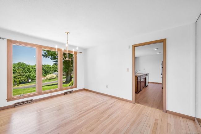 24 Sky Ridge Drive, House other with 3 bedrooms, 3 bathrooms and 8 parking in Somers CT | Image 18