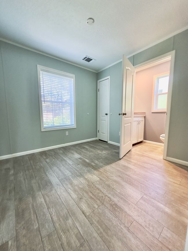 Master Bedroom w/half bath | Image 30