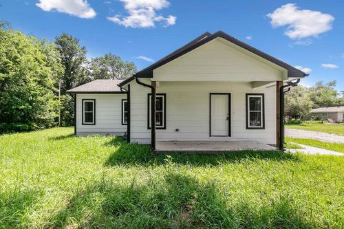 139 Sw 100th St, Augusta, KS, 67010-7706 | Card Image