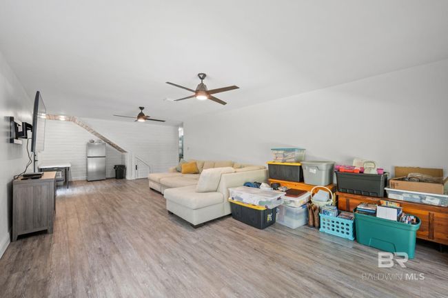 Living Room | Image 19