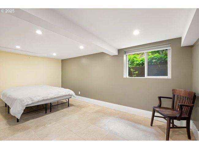 1718 23 Rd Ave, House other with 5 bedrooms, 3 bathrooms and 1 parking in Forest Grove OR | Image 20