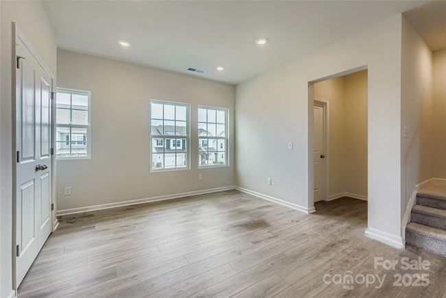Breakfast Nook | Image 6