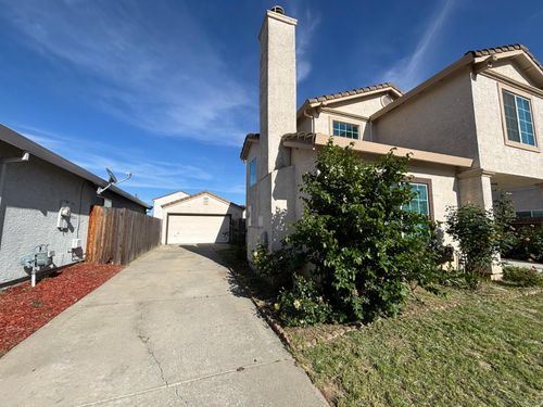 6813 Springridge Way, Elk Grove, CA, 95758-6333 | Card Image