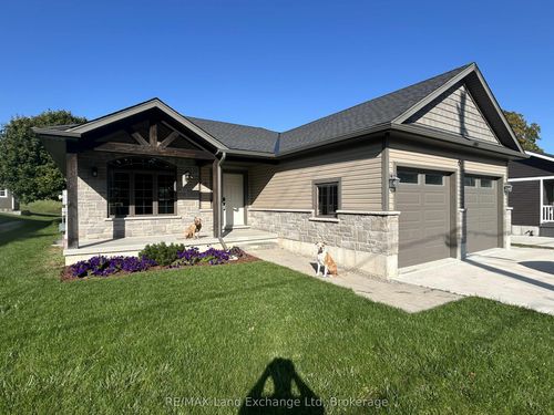 6 Janet St S, Bruce, ON, N0G2S0 | Card Image