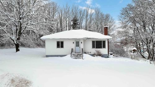 10 West Caledonia Road, Caledonia, NS, B0T1B0 | Card Image