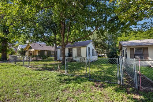 1800 Haskell Street, Austin, TX, 78702 | Card Image