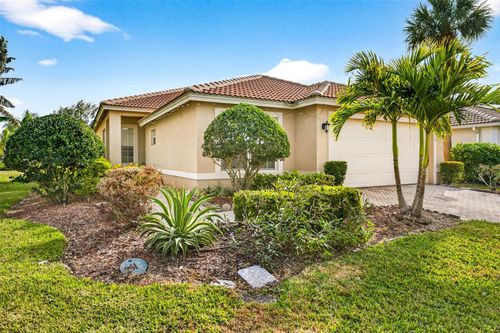 15709 Crystal Waters Dr, Wimauma, FL, 33598-4018 | Card Image