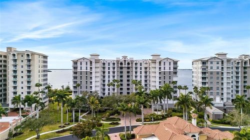 ph-1011-14220 Royal Harbour Ct, FORT MYERS, FL, 33908-6544 | Card Image