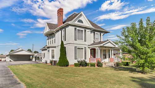 428 N Main St, Trenton, KY, 42286-9703 | Card Image