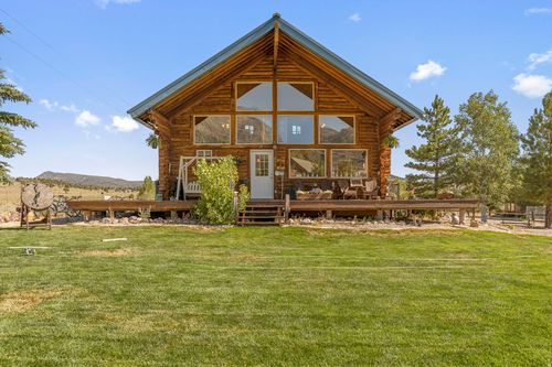 895 W Main St, Pine Valley, UT, 84781-2066 | Card Image