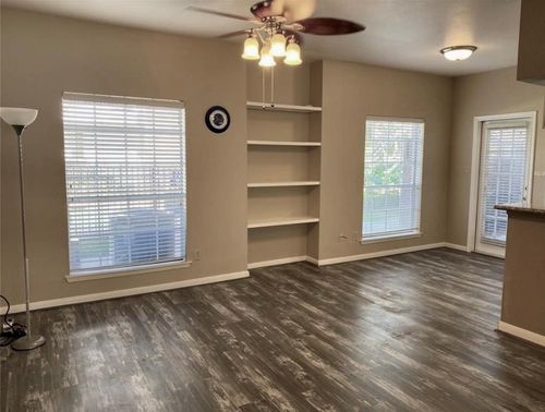 apt-1211-2626 Holly Hall St, Houston, TX, 77054-4183 | Card Image