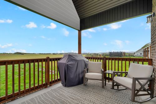 260 Lookout Dr, Winchester, TN, 37398-2453 | Card Image