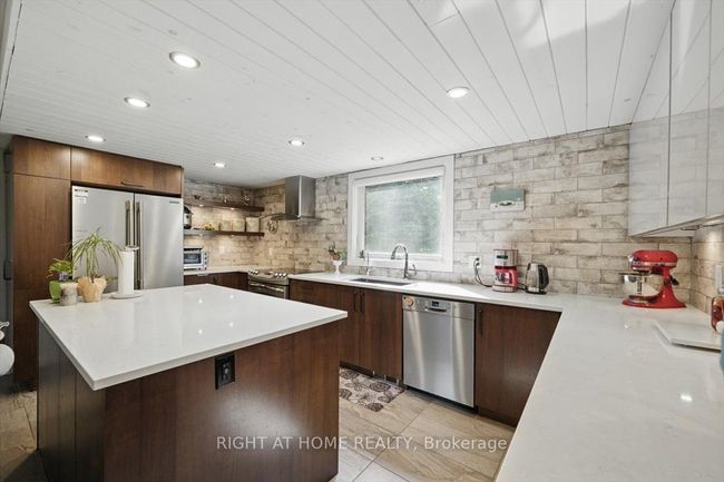 114 David Kennedy Dr, House other with 3 bedrooms, 3 bathrooms and 6 parking in Dunrobin ON | Image 9