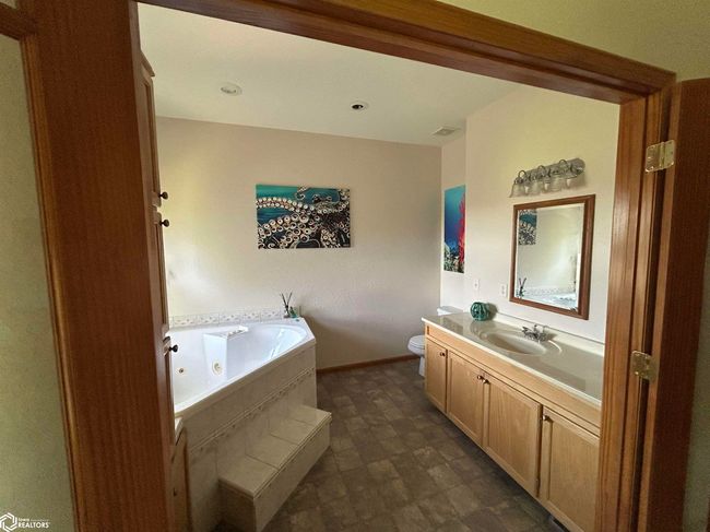 1206 Woodland Dr, House other with 4 bedrooms, 3 bathrooms and null parking in Carroll IA | Image 12