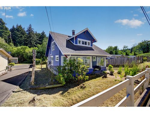 1421 Anderson Ave, Coos Bay, OR, 97420-4689 | Card Image