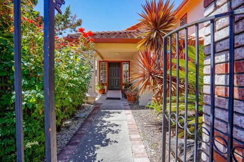 157 Shepard St, Hercules, CA, 94547-1042 | Card Image