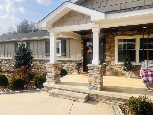 300 Dekalb St, Mcminnville, TN, 37110-2214 | Card Image