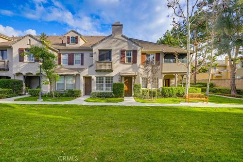 10-6 Idyllwild, Irvine, CA, 92602-2432 | Card Image