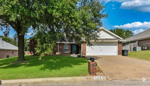 5318 W Ridge Blvd, Temple, TX, 76502-4045 | Card Image