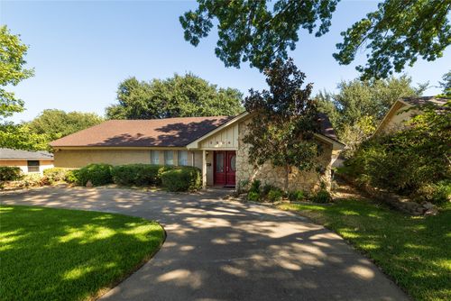 3804 Wharton Dr, Fort Worth, TX, 76133-2908 | Card Image