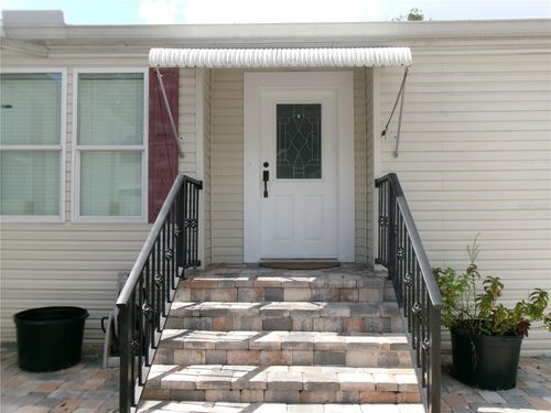 5835 Coventry Dr, Tampa, FL, 33615-3714 | Card Image