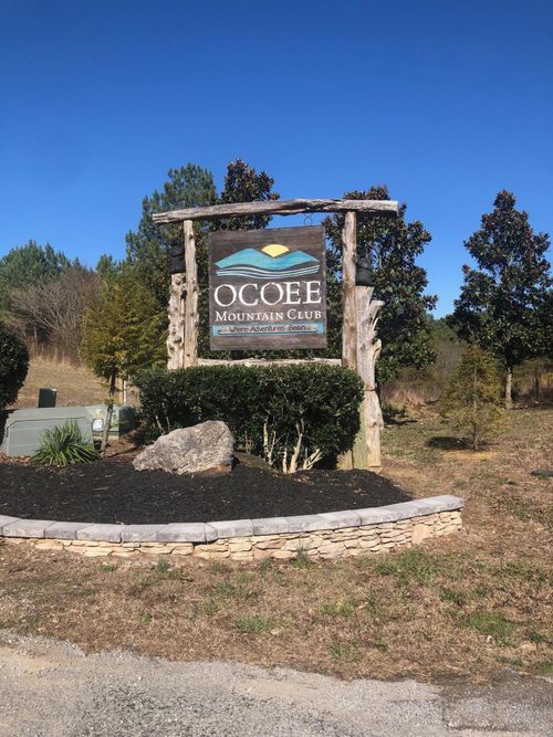147 Cherokee Ridge Dr, Ocoee, TN, 37361-3464 | Card Image
