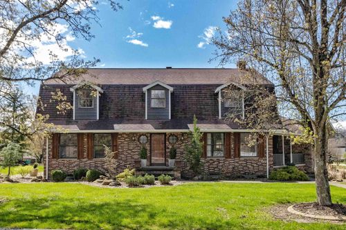 17 Garden Cir, Bridgeport, WV, 26330-1367 | Card Image