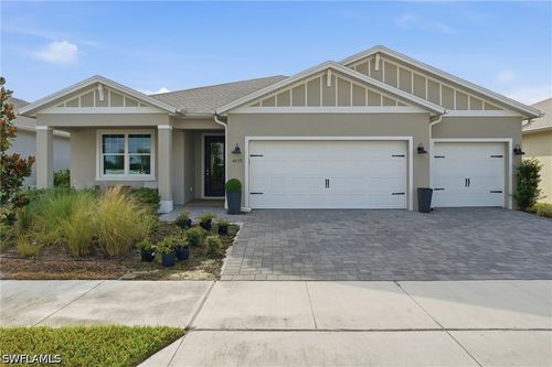 44573 Frontier Dr, PUNTA GORDA, FL, 33982-6180 | Card Image