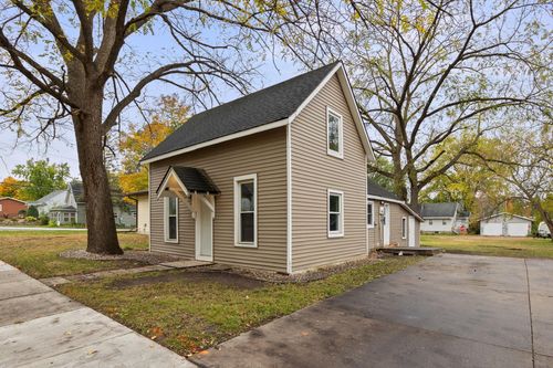 821 7th Ave, Howard Lake, MN, 55349-5660 | Card Image