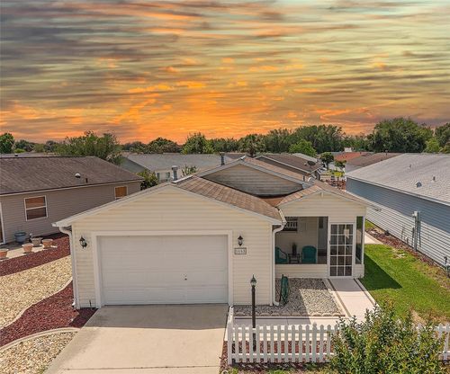 1668 Campos Dr, THE VILLAGES, FL, 32162-9584 | Card Image