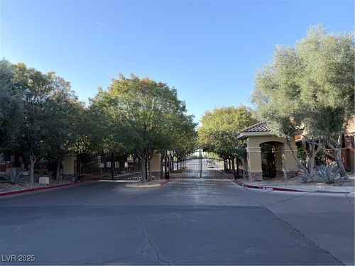 unit-95-4650 Ranch House Rd, North Las Vegas, NV, 89031-4602 | Card Image