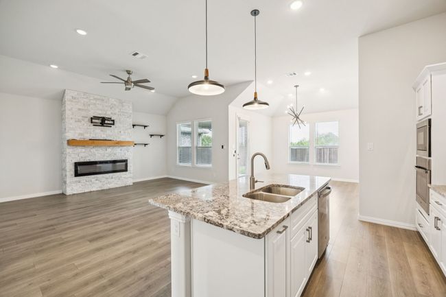 1339 Coronado Ct, House other with 3 bedrooms, 2 bathrooms and null parking in Justin TX | Image 7