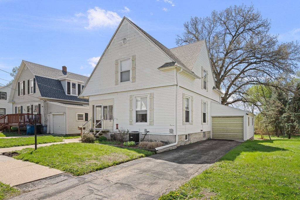 Residential in Morrison 3