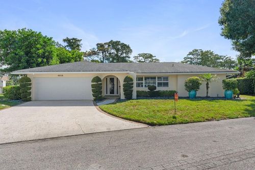 4806 Kumquat Dr, Tamarac, FL, 33319-3528 | Card Image