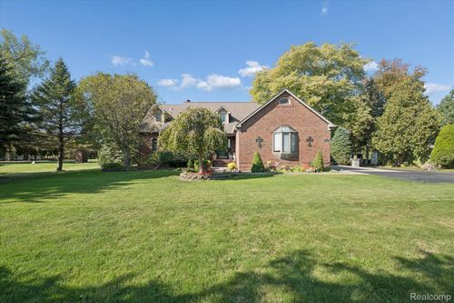 4000 S Sheldon Rd, Canton, MI, 48188-2511 | Card Image