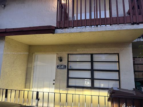 103-2341 W 66th Pl, Hialeah, FL, 33016-3975 | Card Image