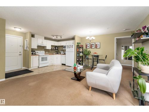 11325 83 St Nw, Edmonton, AB, T5B4W5 | Card Image